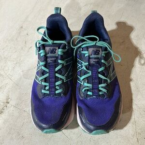 Kids new balance running shoes